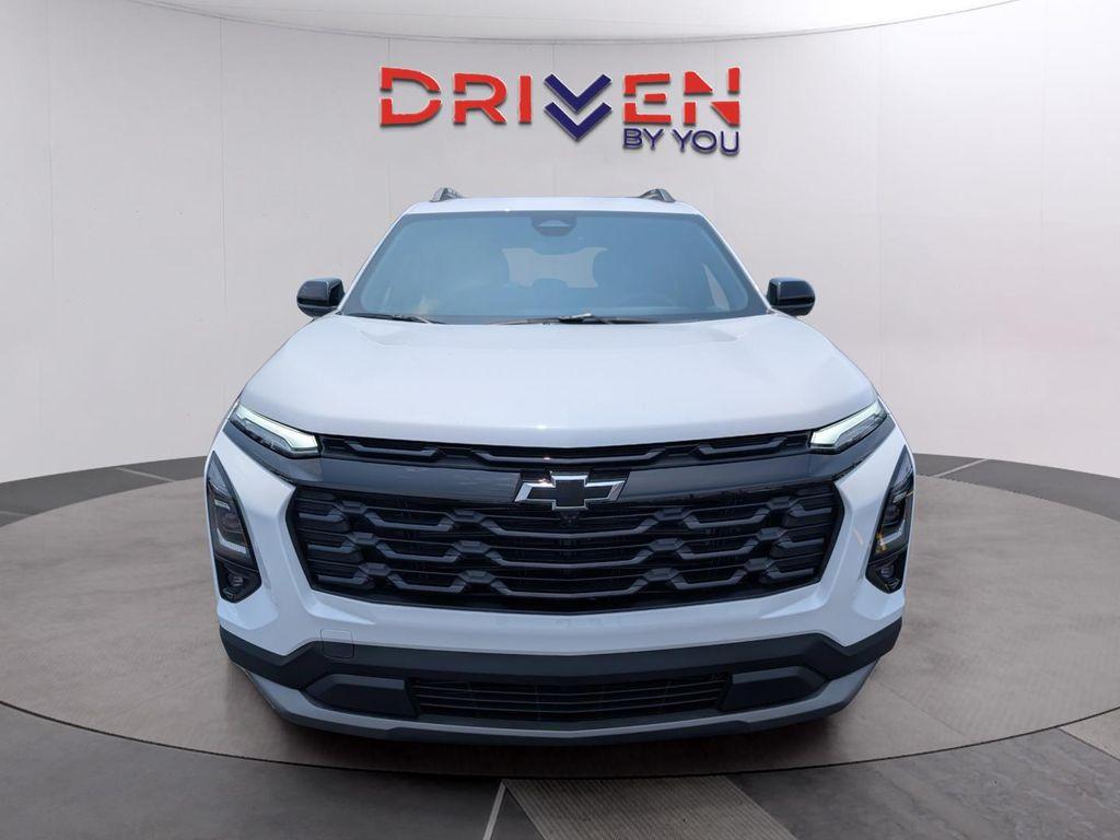new 2026 Chevrolet Equinox car, priced at $33,714