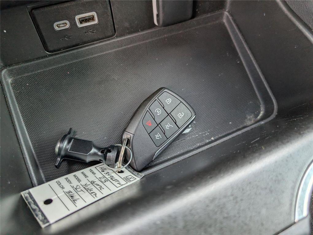 used 2023 GMC Yukon car, priced at $46,499