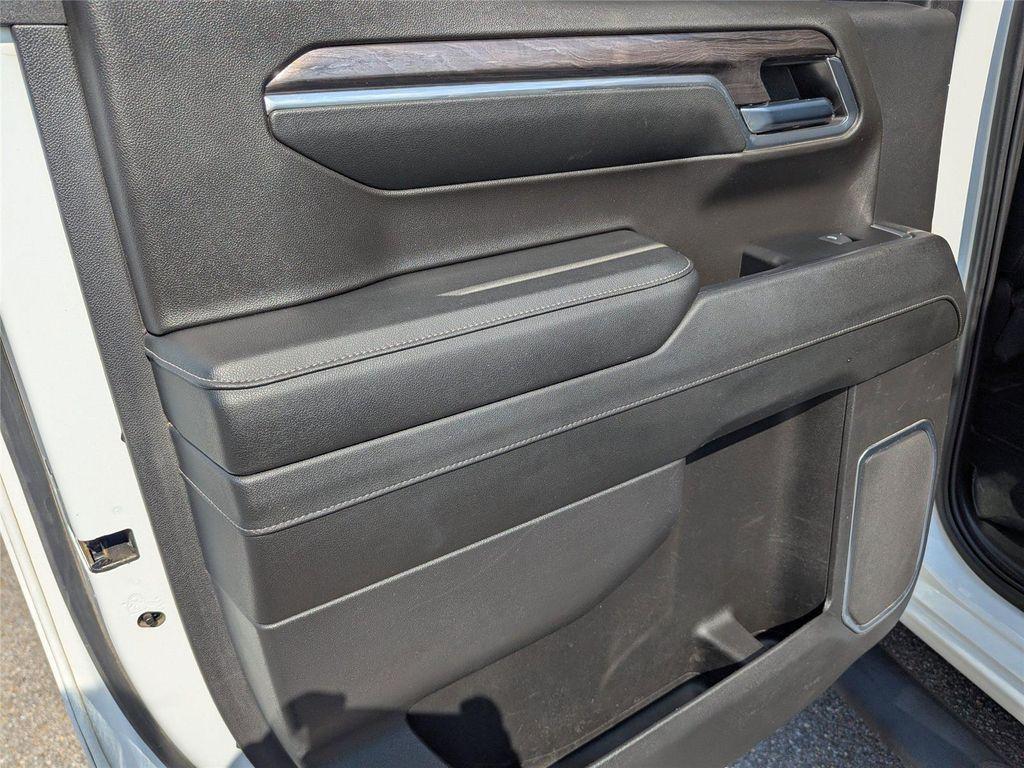 used 2024 Chevrolet Silverado 1500 car, priced at $39,899