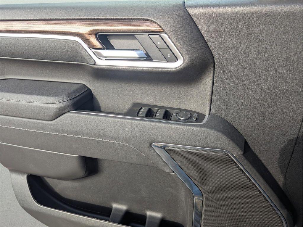 new 2026 Chevrolet Silverado 1500 car, priced at $44,979