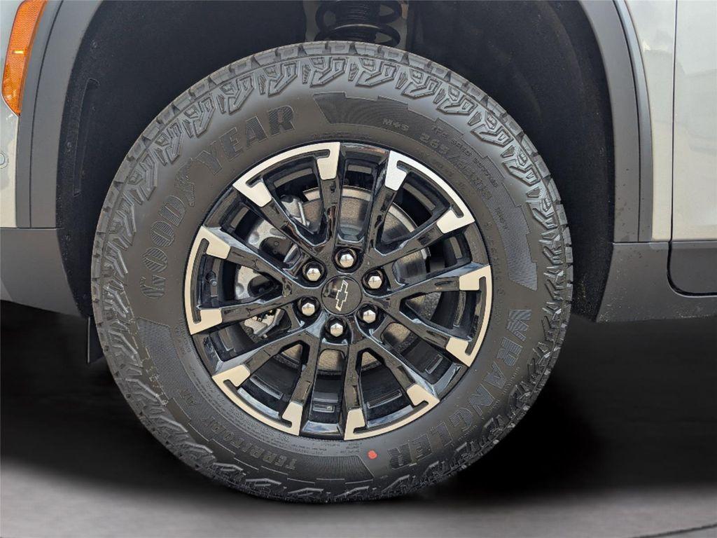 new 2026 Chevrolet Traverse car, priced at $51,391