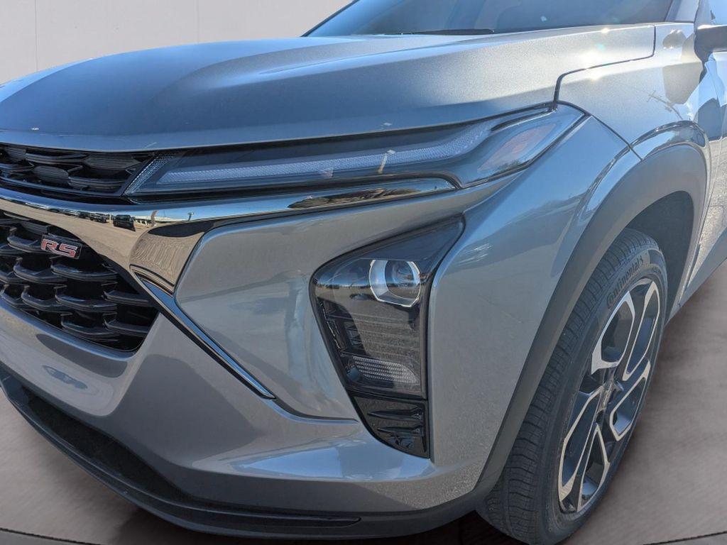 new 2026 Chevrolet Trax car, priced at $27,288