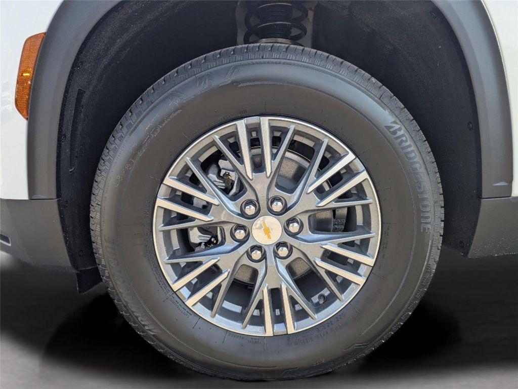 new 2026 Chevrolet Traverse car, priced at $39,771