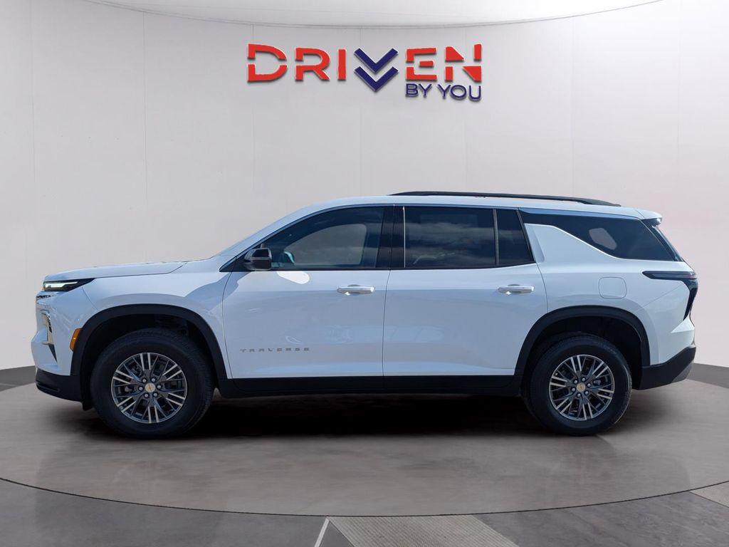 new 2026 Chevrolet Traverse car, priced at $39,771