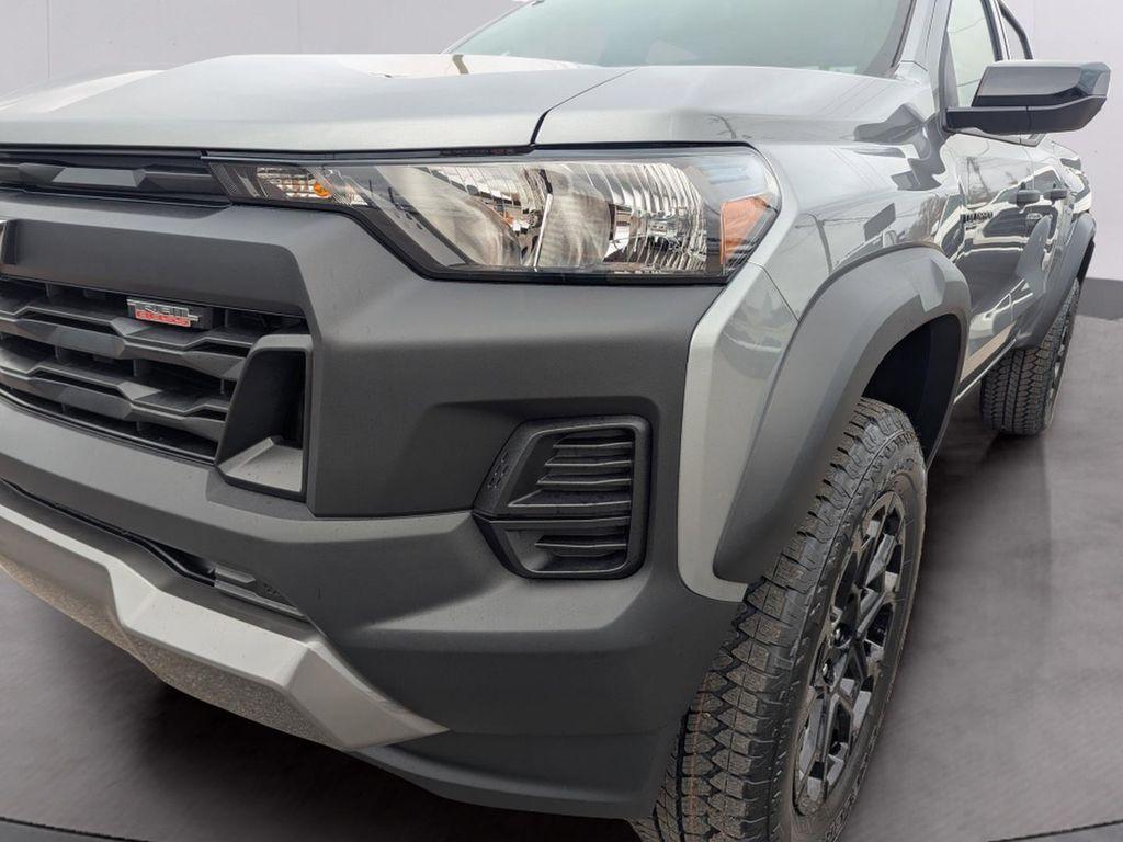 new 2026 Chevrolet Colorado car, priced at $45,036