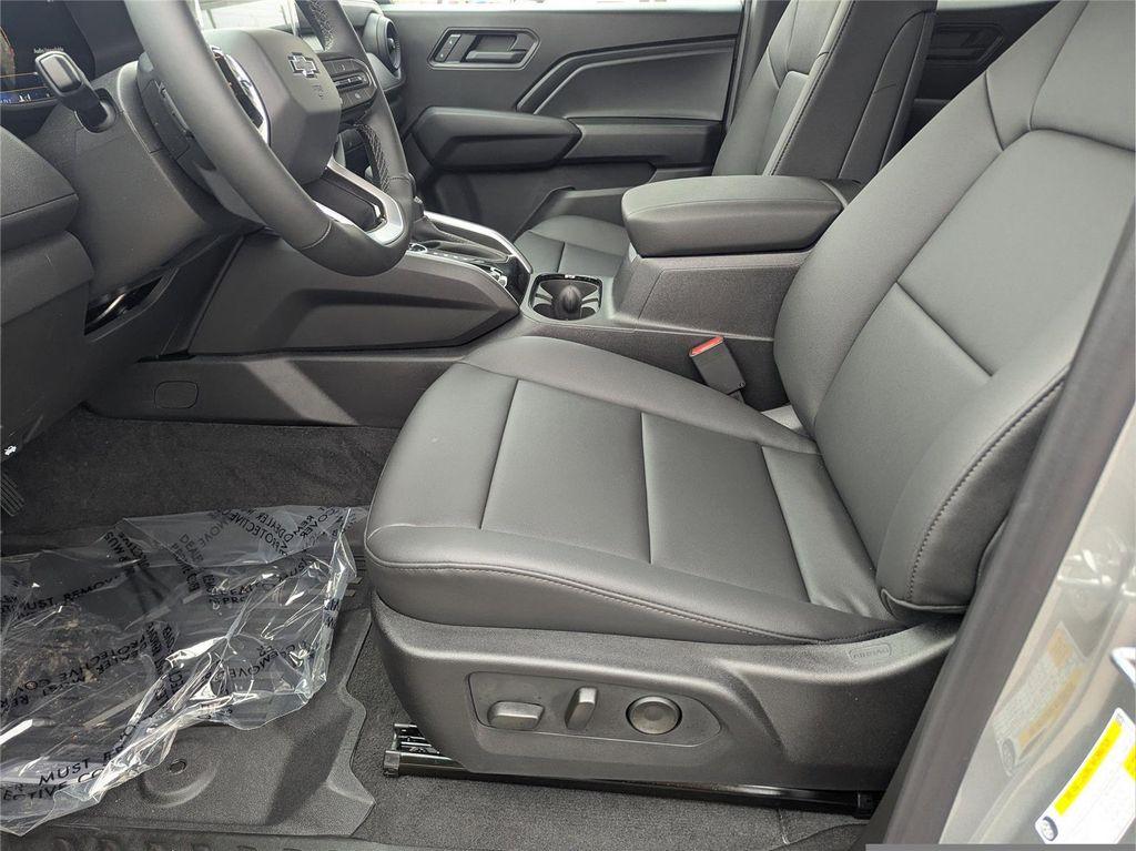 new 2026 Chevrolet Colorado car, priced at $45,036