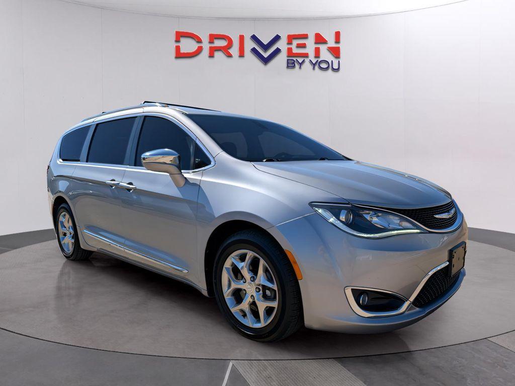 used 2018 Chrysler Pacifica car, priced at $15,575