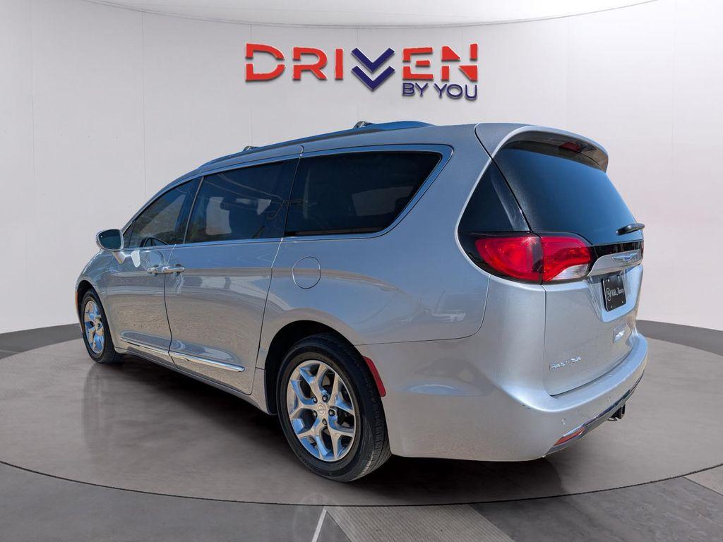 used 2018 Chrysler Pacifica car, priced at $15,575