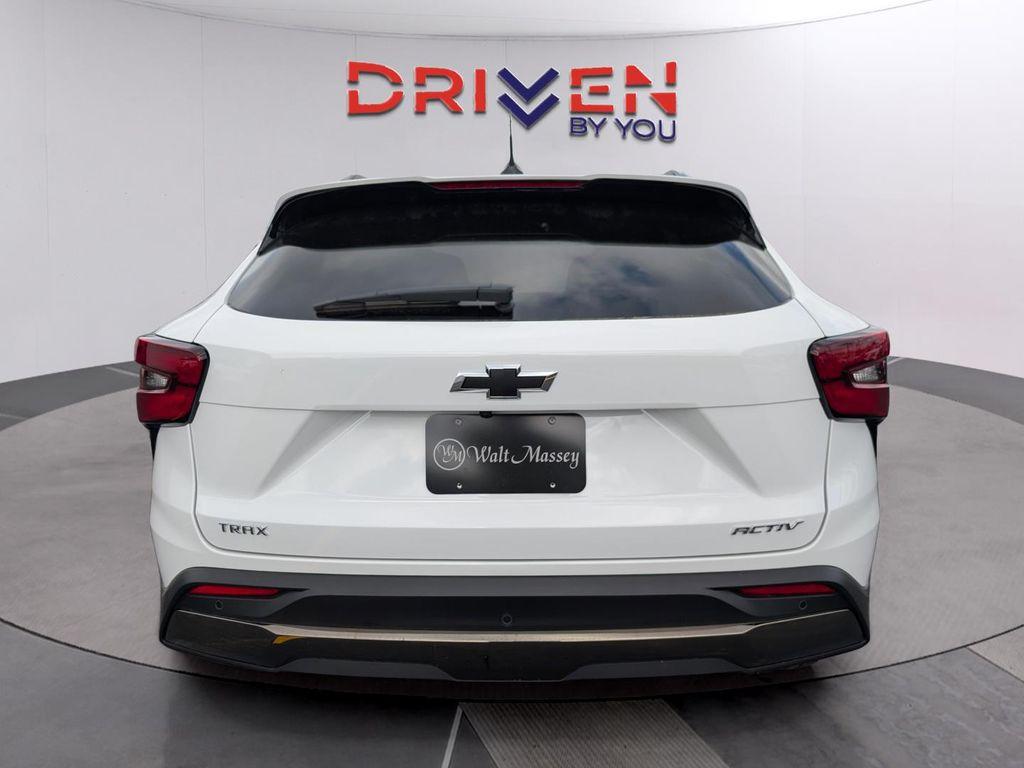 new 2026 Chevrolet Trax car, priced at $26,756