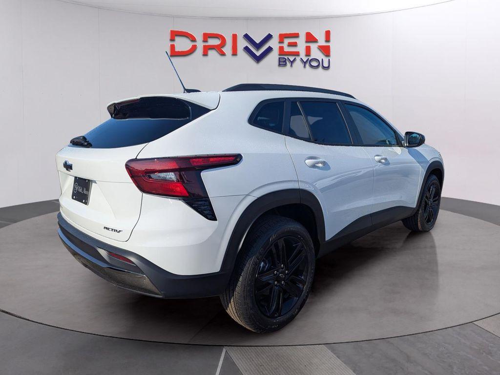 new 2026 Chevrolet Trax car, priced at $26,829