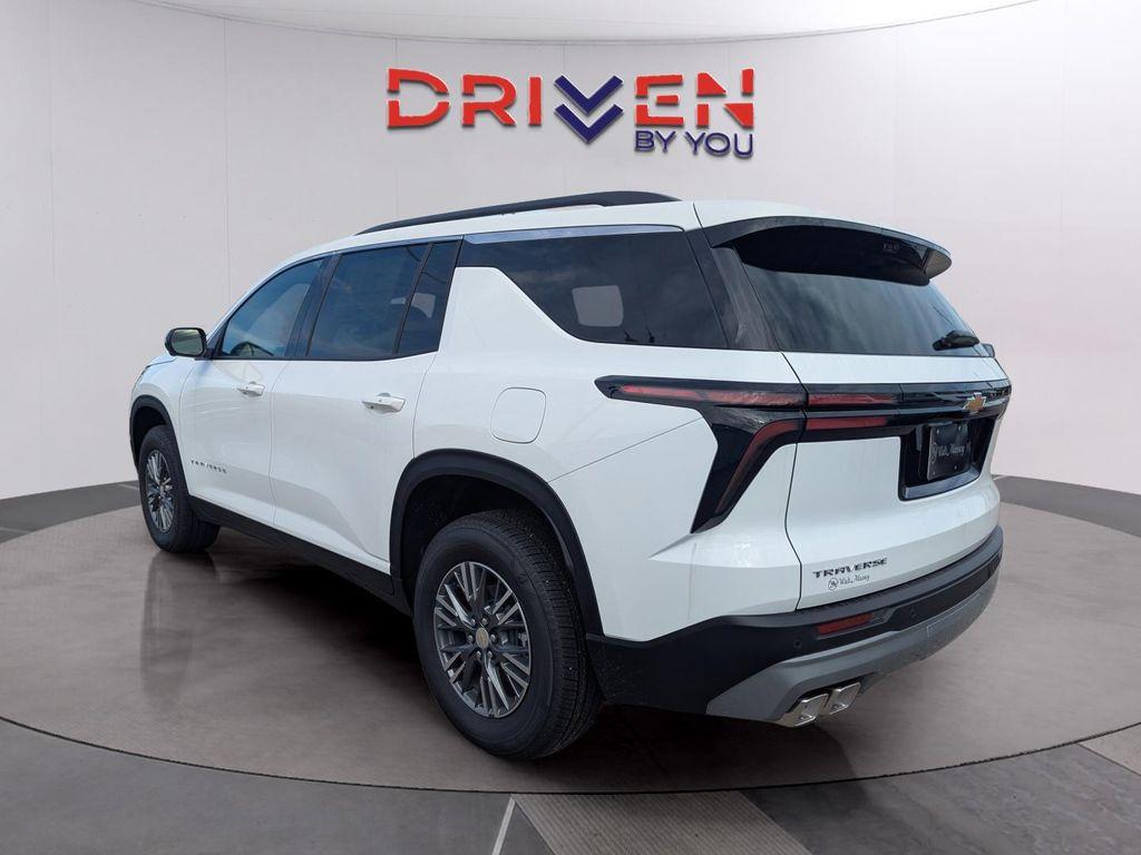 new 2026 Chevrolet Traverse car, priced at $41,795