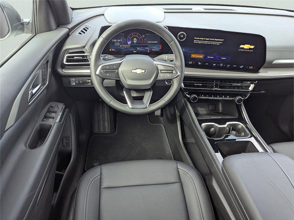 new 2026 Chevrolet Traverse car, priced at $41,795