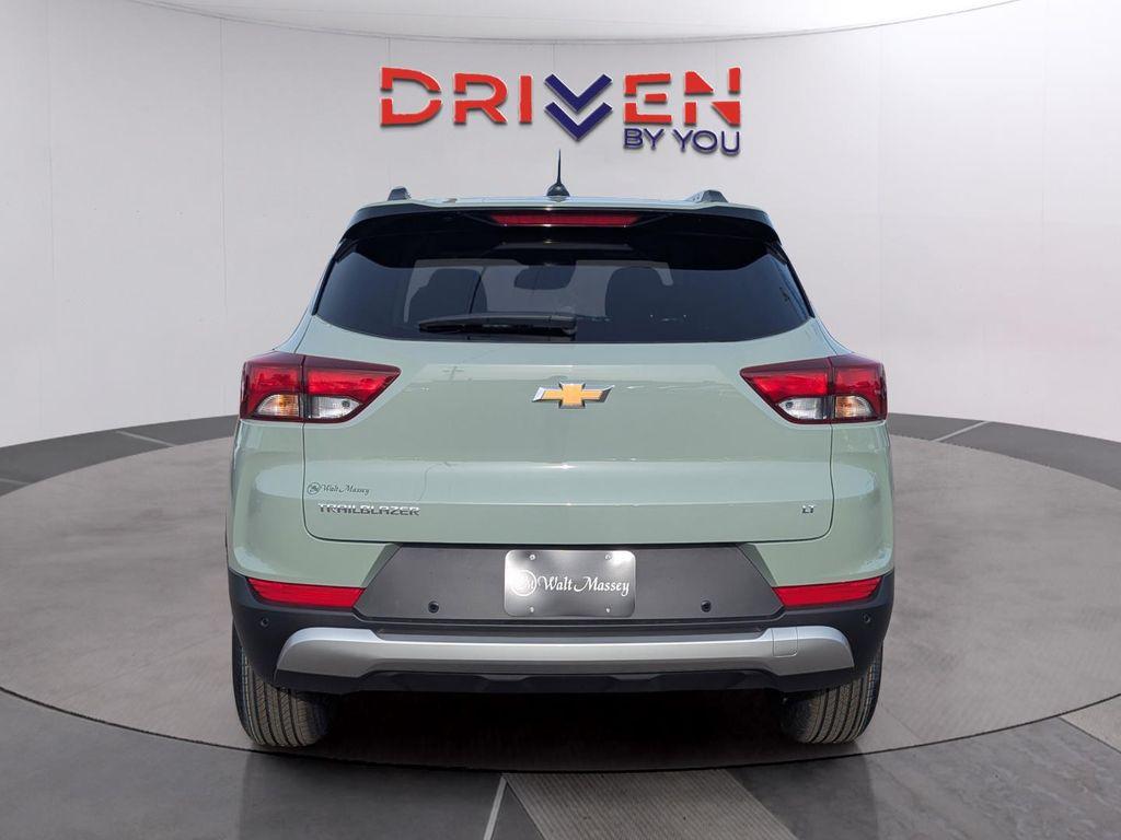 new 2026 Chevrolet TrailBlazer car, priced at $27,536