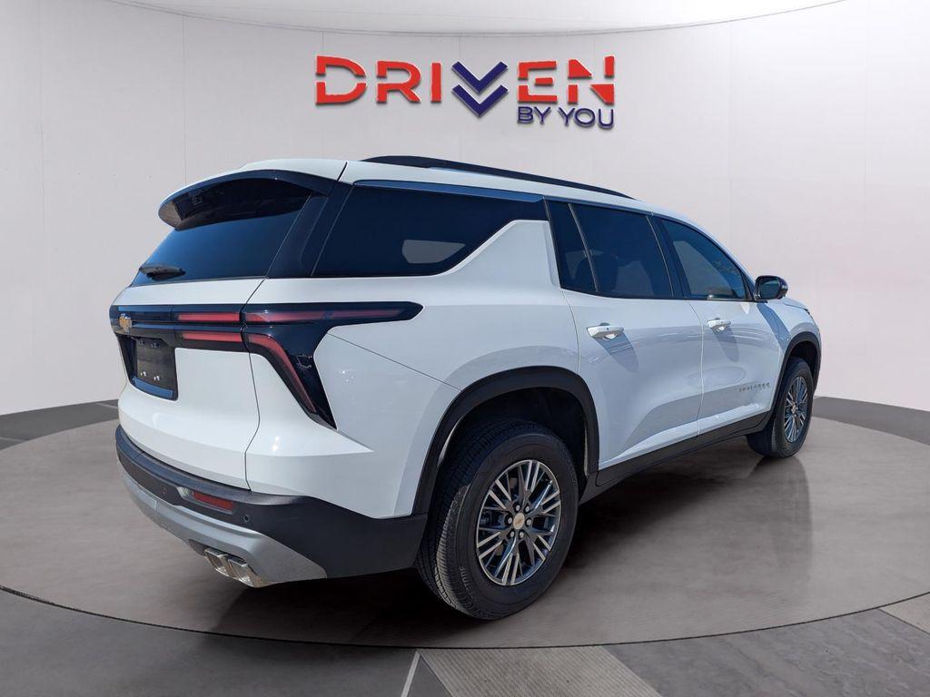 new 2026 Chevrolet Traverse car, priced at $40,153