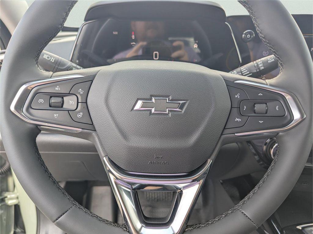 new 2026 Chevrolet Trax car, priced at $27,661