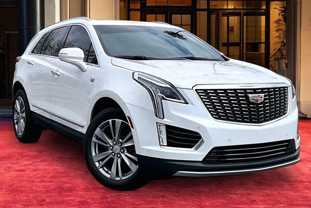 used 2024 Cadillac XT5 car, priced at $34,495