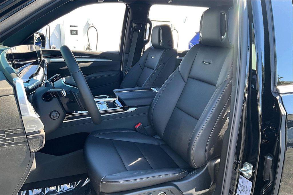 new 2026 Cadillac Escalade ESV car, priced at $97,605