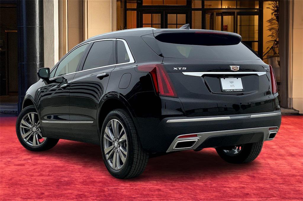 new 2025 Cadillac XT5 car, priced at $52,815