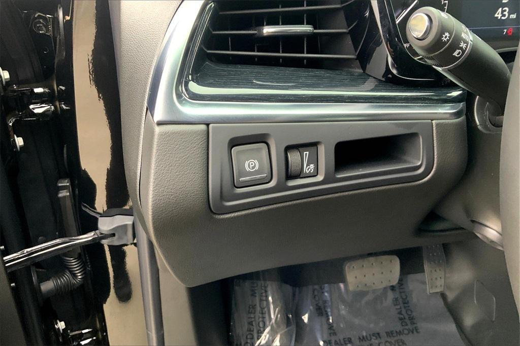 new 2025 Cadillac XT5 car, priced at $52,815