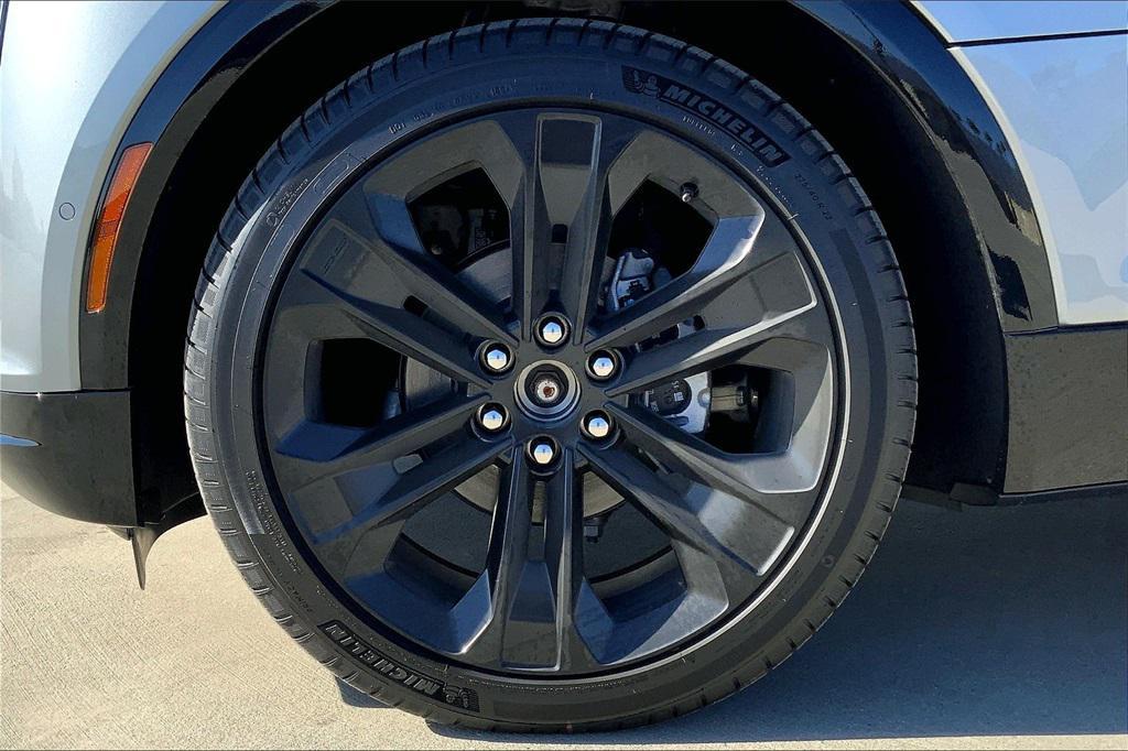 new 2025 Cadillac LYRIQ car, priced at $67,085