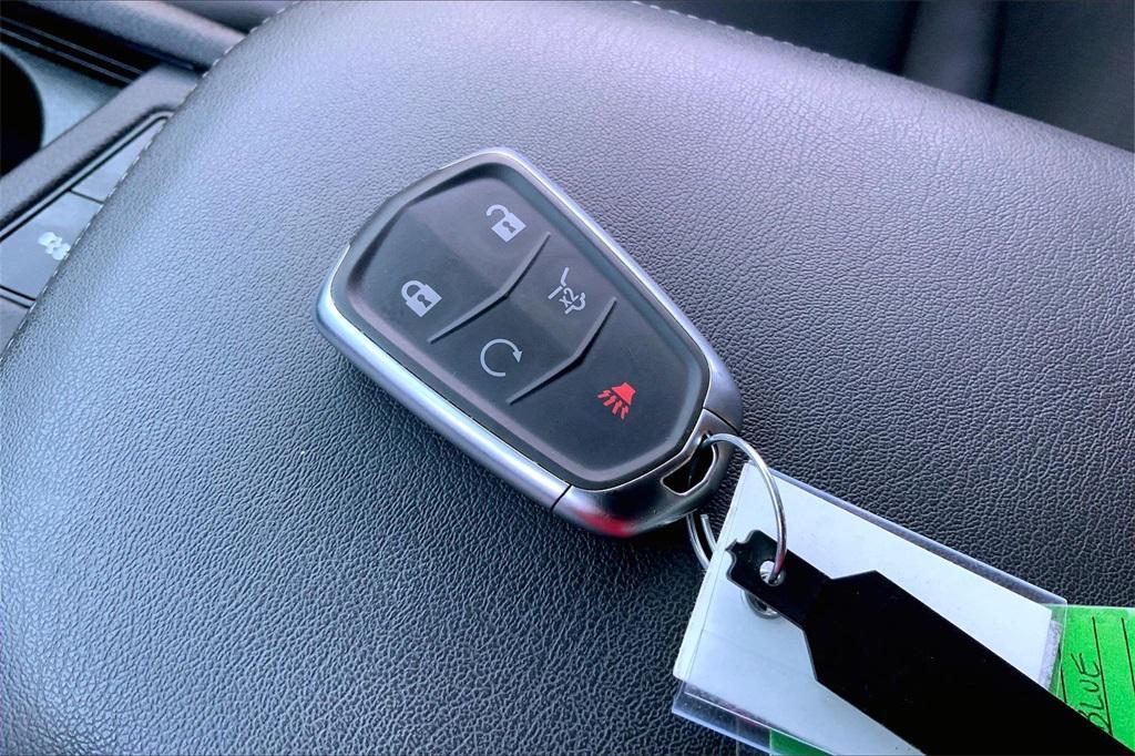 used 2023 Cadillac XT6 car, priced at $34,500