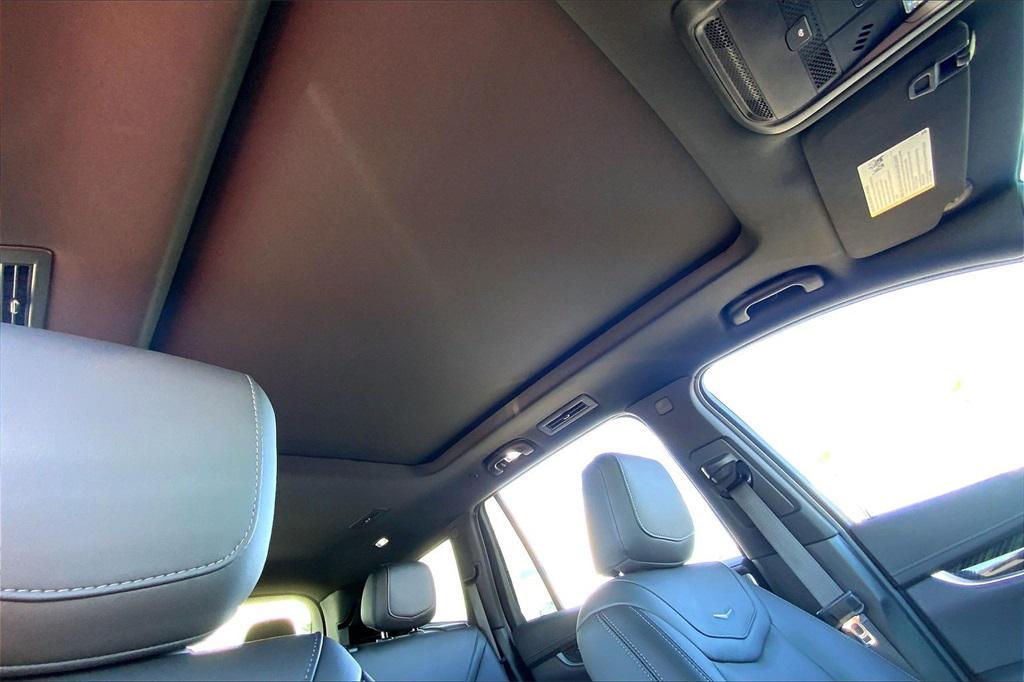 used 2023 Cadillac XT6 car, priced at $34,500