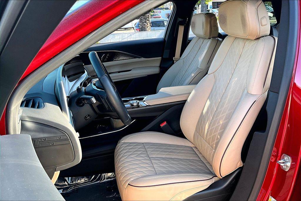 new 2025 Cadillac LYRIQ car