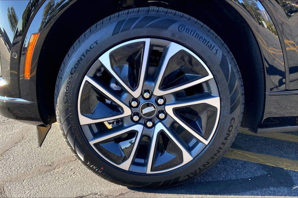 new 2026 Cadillac OPTIQ car, priced at $56,470