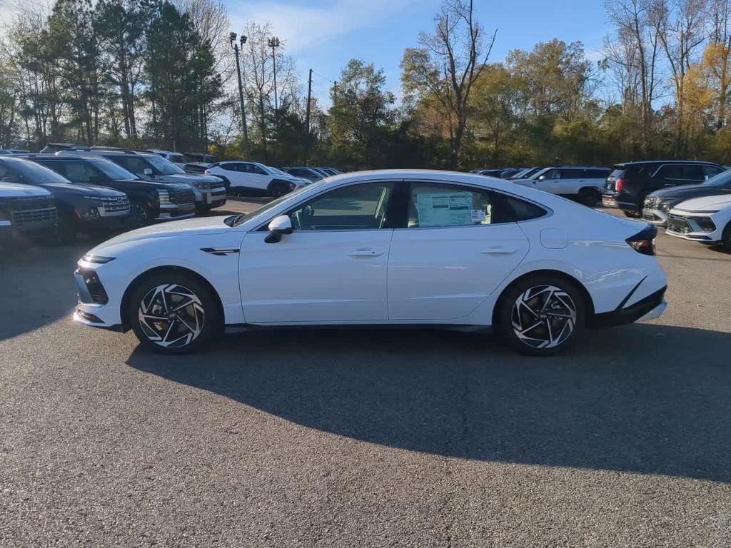 new 2026 Hyundai Sonata car, priced at $31,335