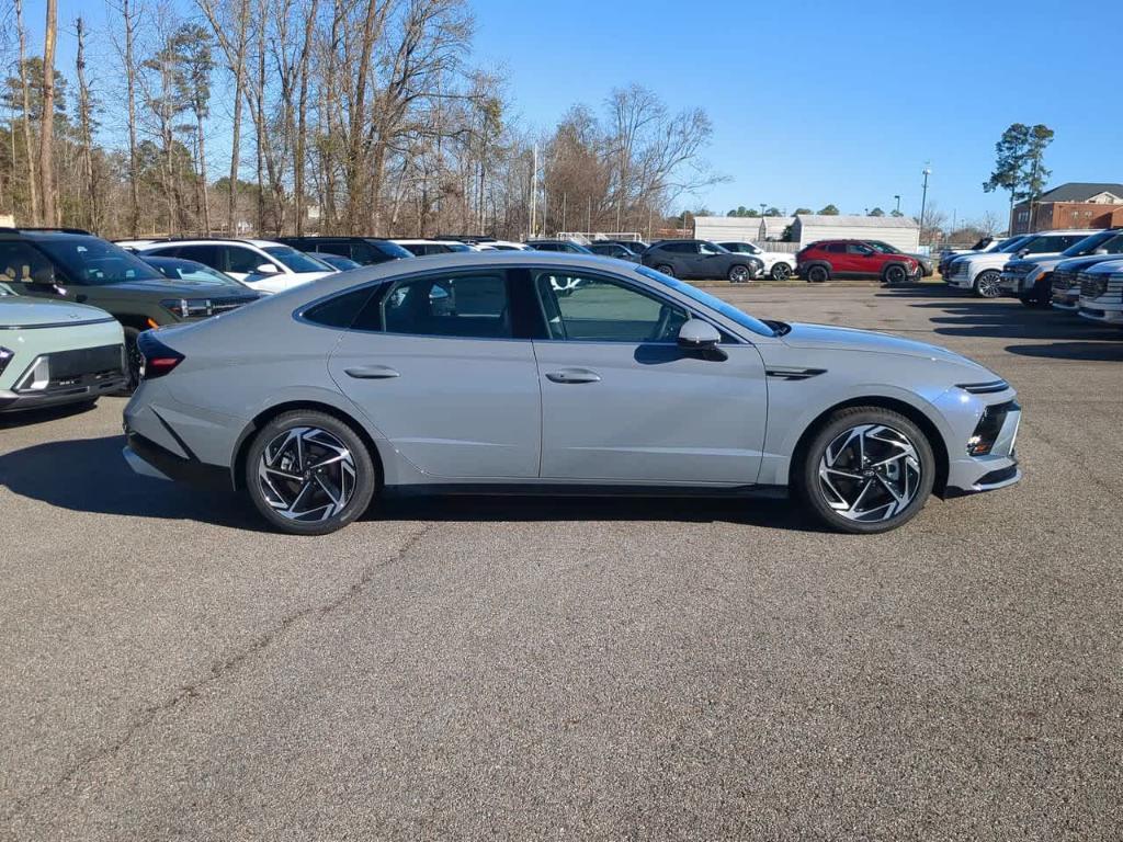 new 2026 Hyundai Sonata car, priced at $30,855