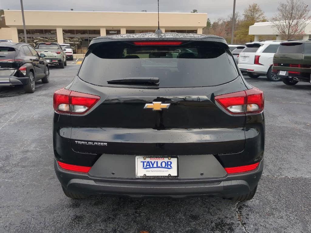 used 2024 Chevrolet TrailBlazer car, priced at $24,888