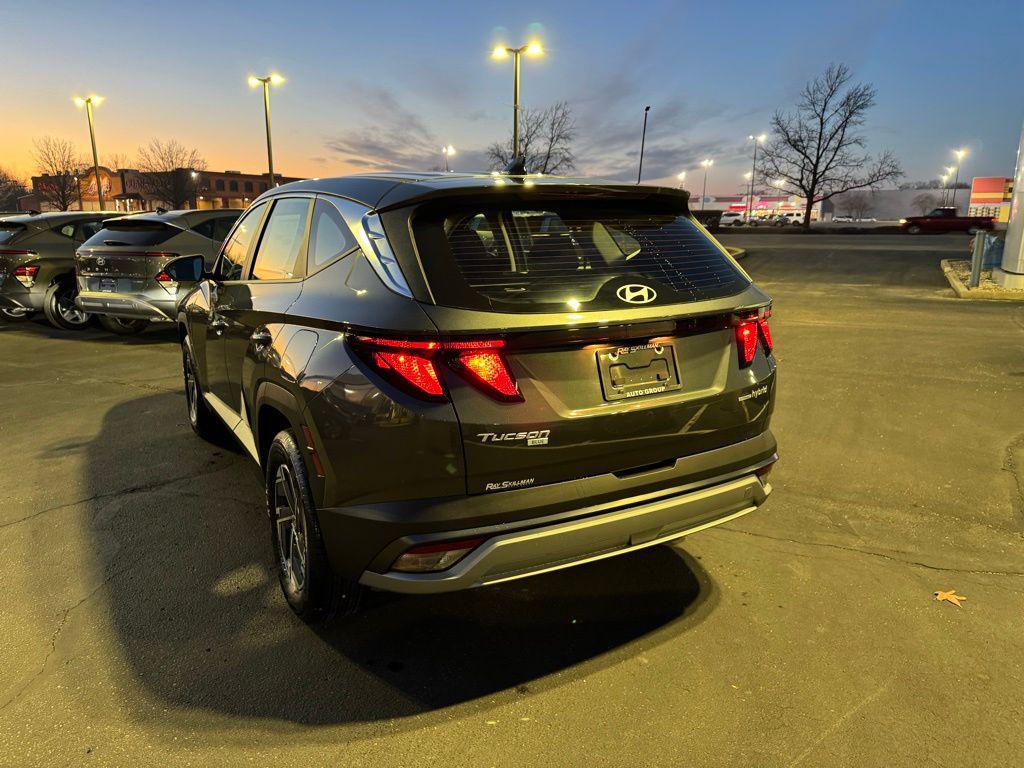 new 2026 Hyundai TUCSON Hybrid car, priced at $34,590