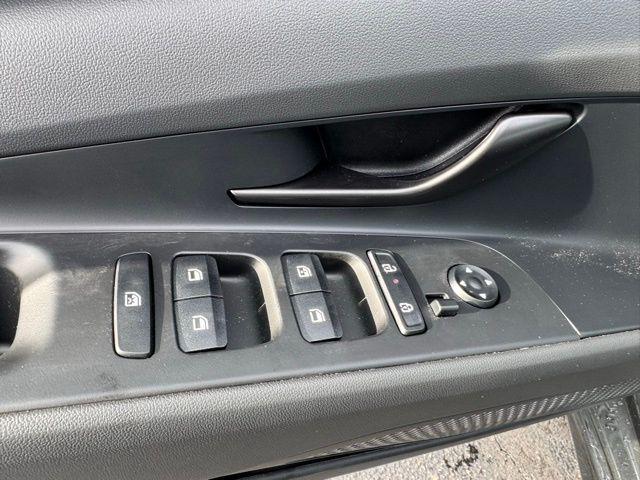 new 2026 Hyundai ELANTRA HEV car, priced at $29,355