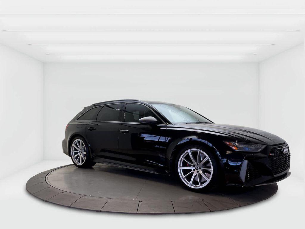 used 2024 Audi RS 6 Avant car, priced at $125,990