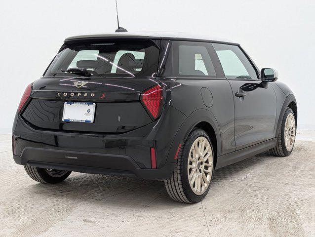 used 2025 MINI Hardtop car, priced at $28,997