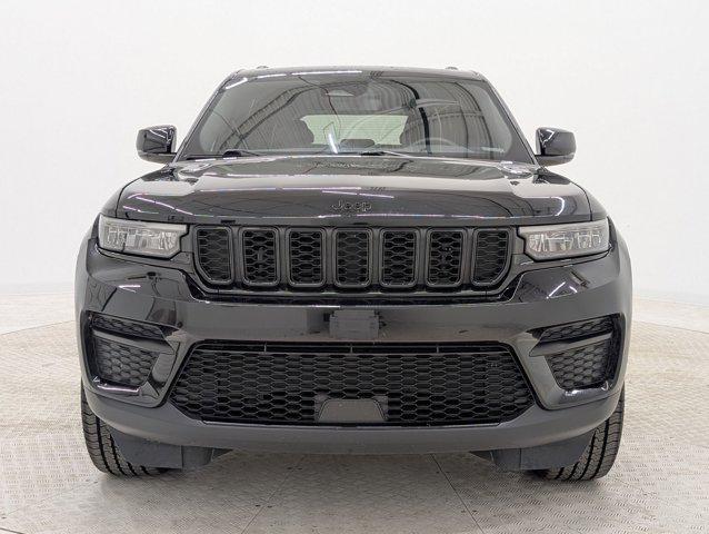 used 2023 Jeep Grand Cherokee car, priced at $25,999