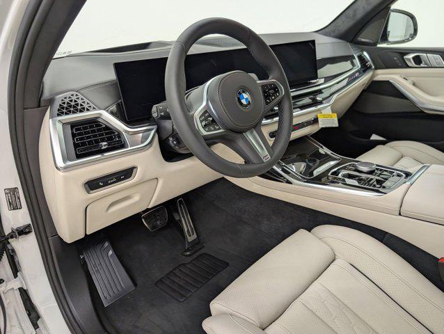 new 2026 BMW X7 car, priced at $100,055