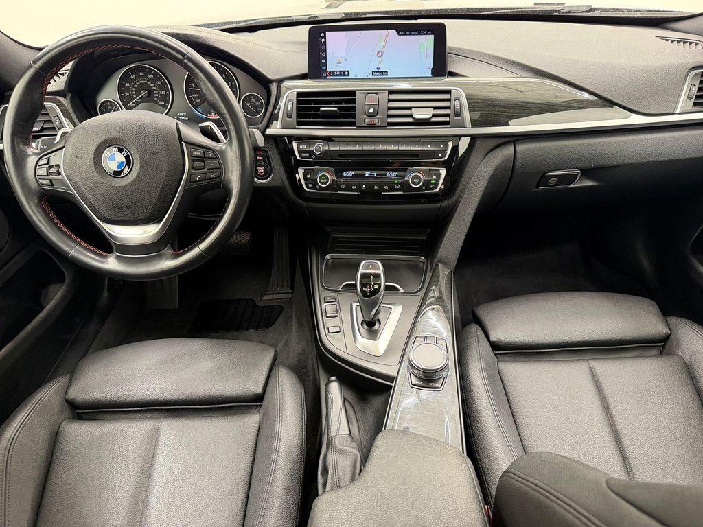 BMW 4 Series view 15