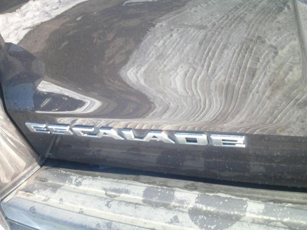 used 2015 Cadillac Escalade ESV car, priced at $17,995