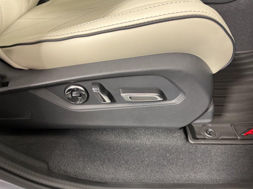 new 2026 Acura MDX car, priced at $70,850