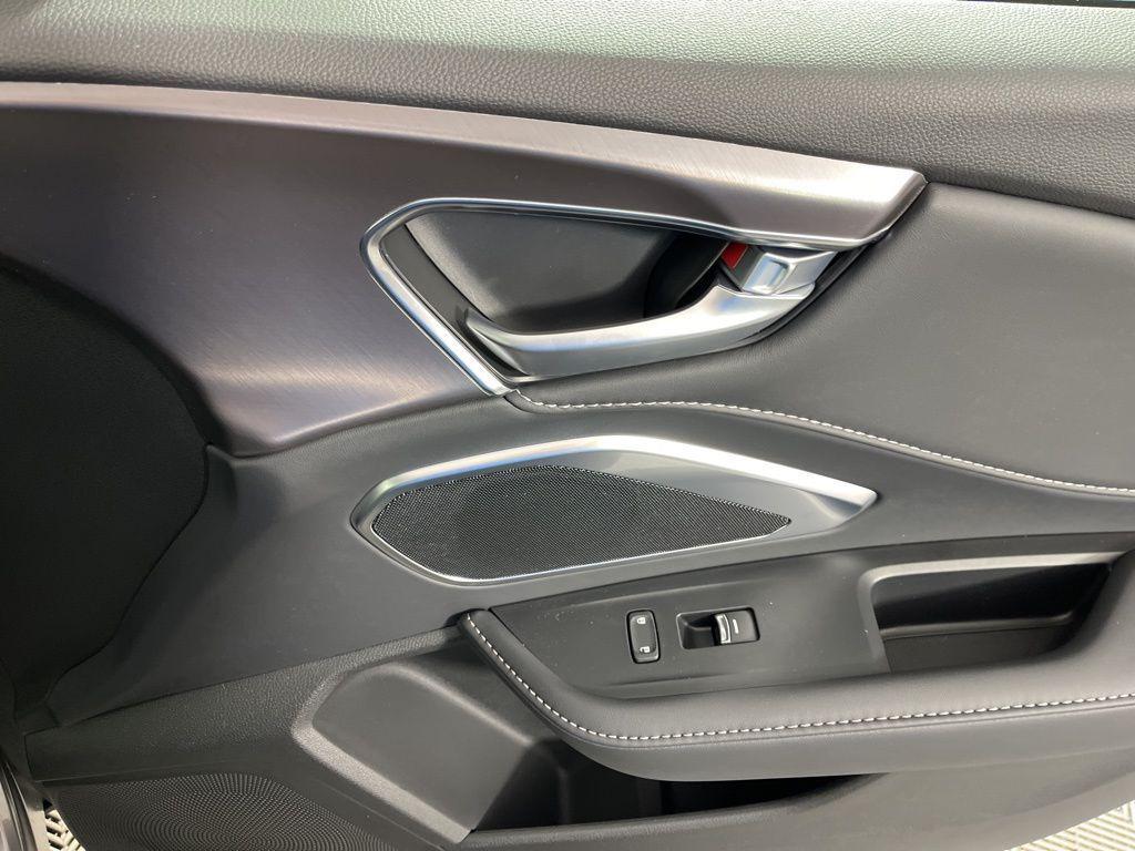 new 2026 Acura RDX car, priced at $47,050