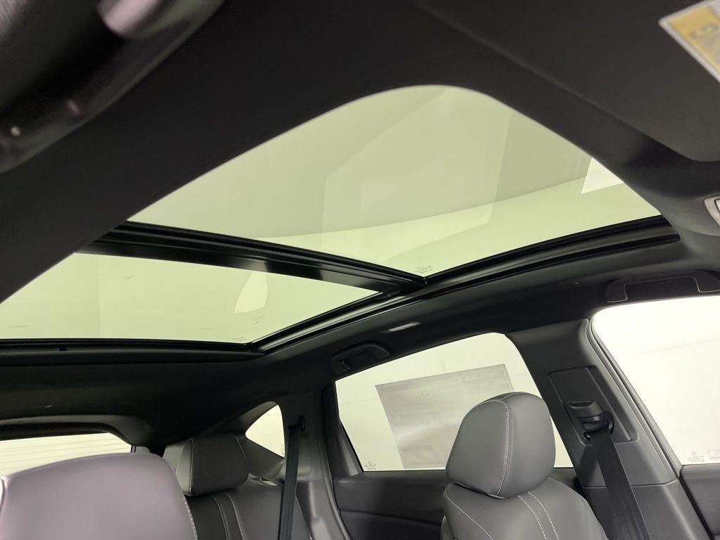 new 2026 Acura RDX car, priced at $47,050