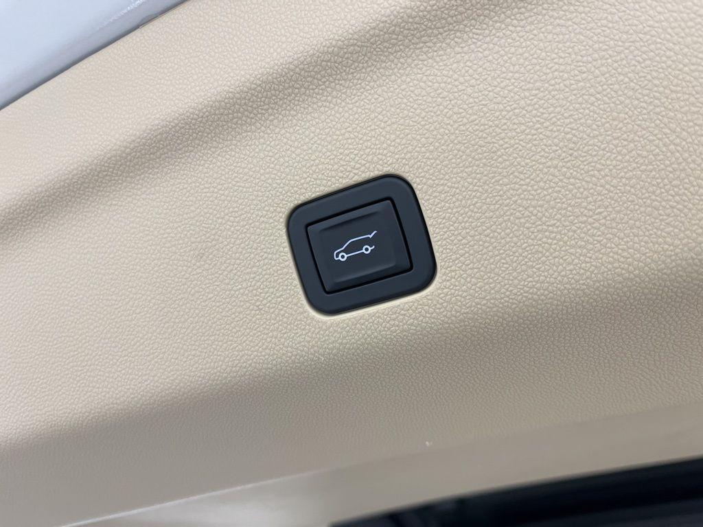 used 2024 Cadillac Escalade car, priced at $78,870