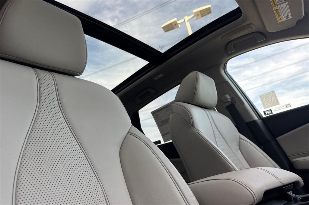 new 2026 Acura RDX car, priced at $49,750