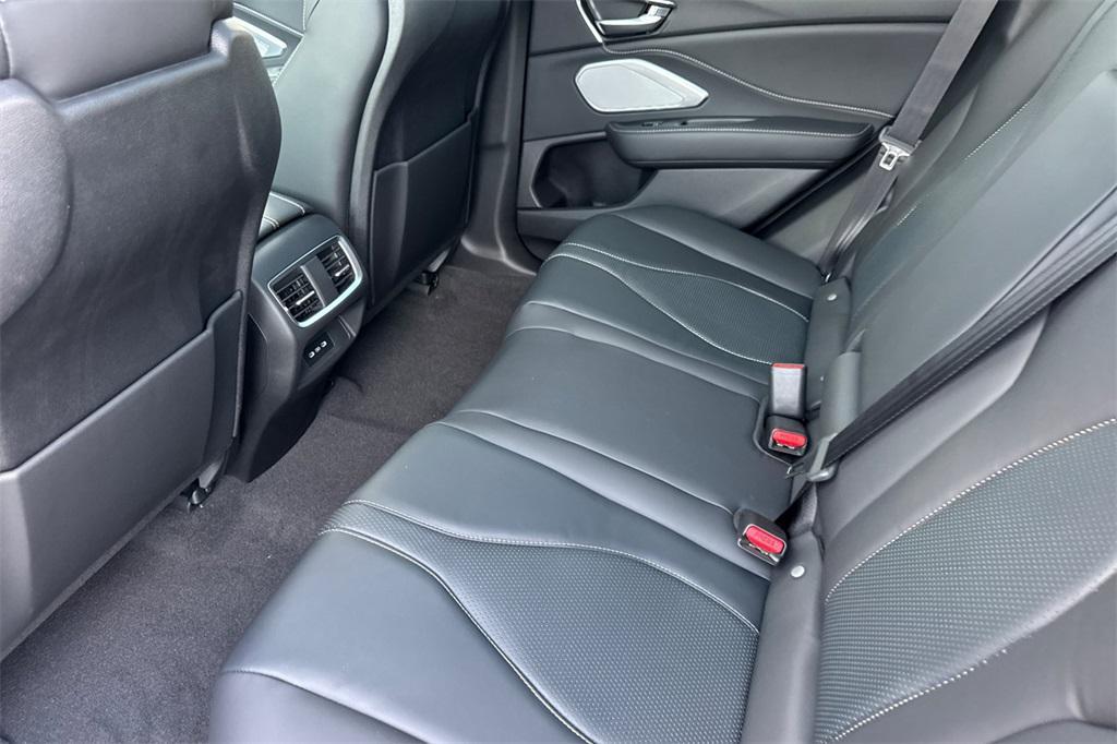 new 2026 Acura RDX car, priced at $49,650