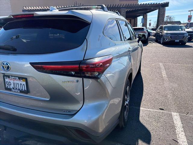 used 2024 Toyota Highlander Hybrid car, priced at $44,995