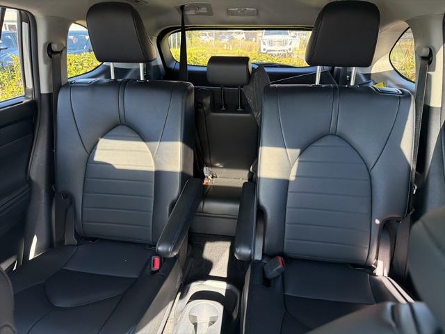 used 2024 Toyota Highlander Hybrid car, priced at $44,995