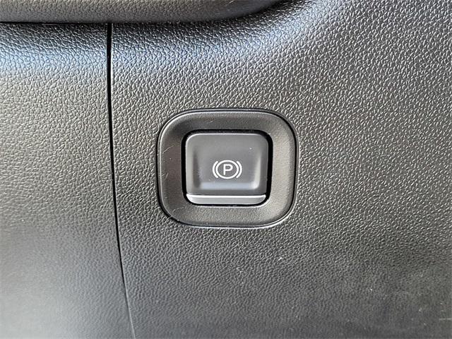 used 2022 Chevrolet Silverado 1500 car, priced at $34,495