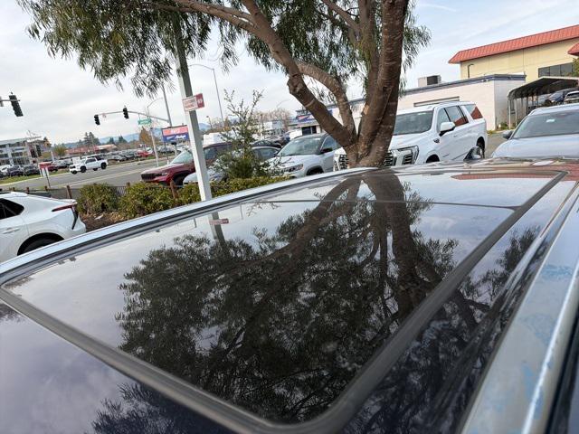 used 2024 Toyota Highlander car, priced at $45,995