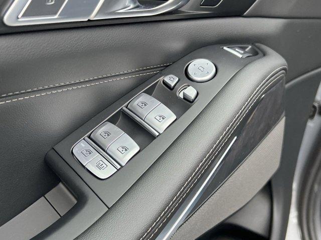 new 2027 BMW X7 car, priced at $95,955